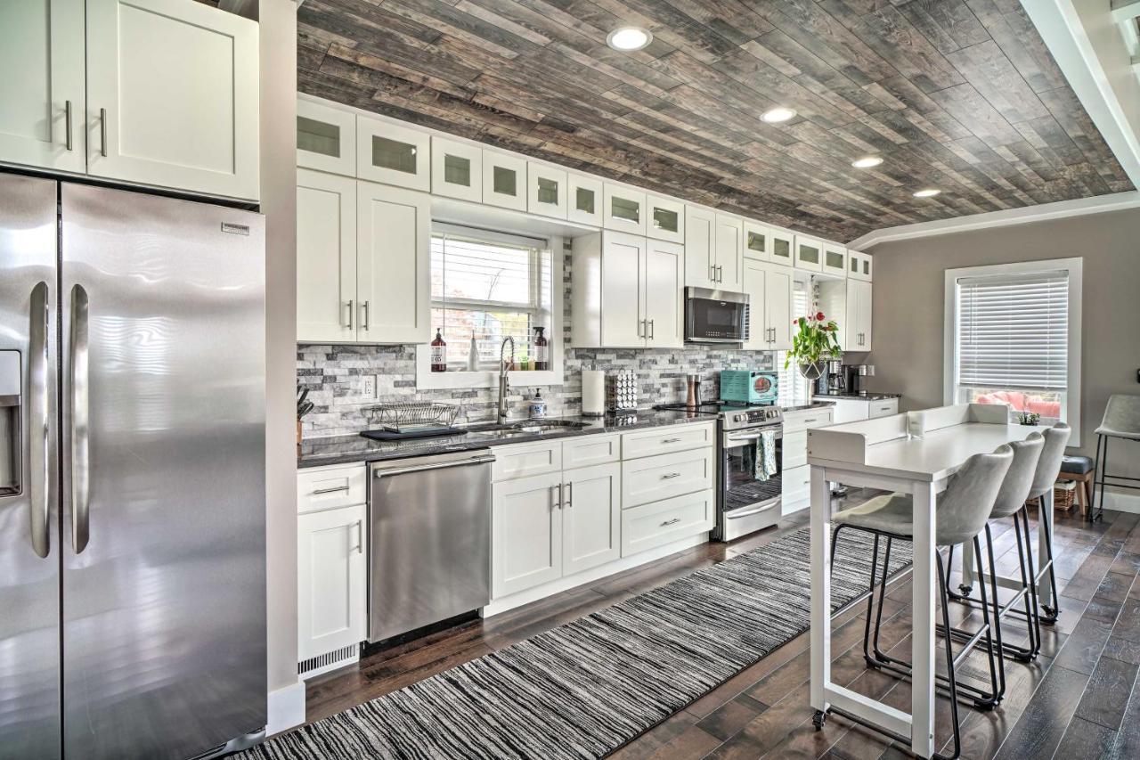 Spacious Sevierville Home With Hot Tub! Екстериор снимка